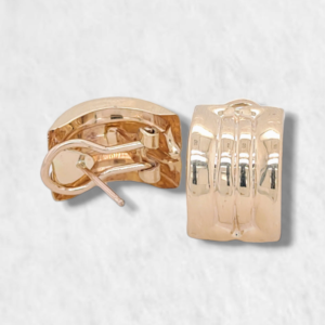 Zarcillos (12 x 17 mm) Media Cana c/ Canales Verticales & Cierre Omega - Oro Amarillo 14Kts