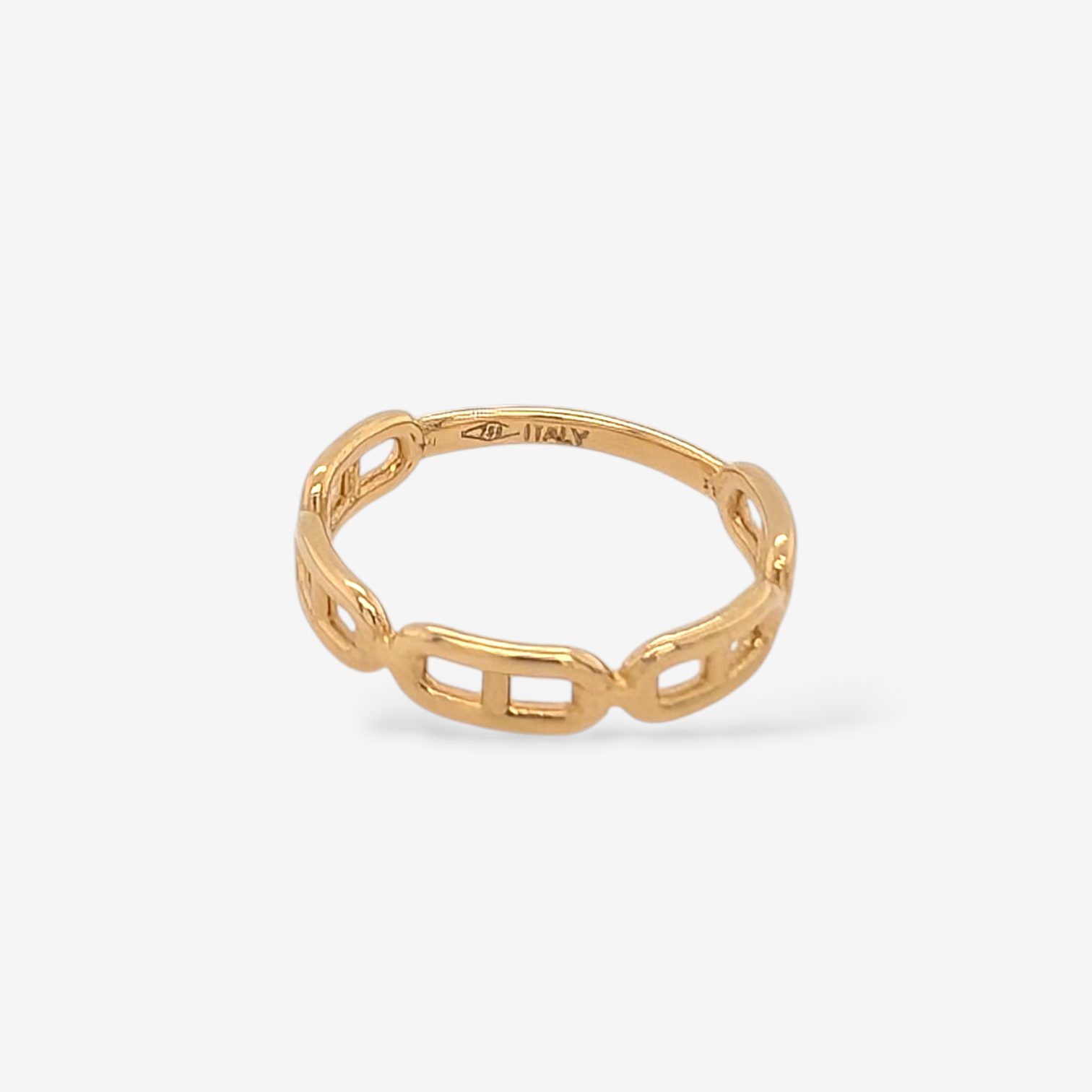 Anillo (4 mm) Eslabones Mariner Alargados Plano - Oro Amarillo 18Kts