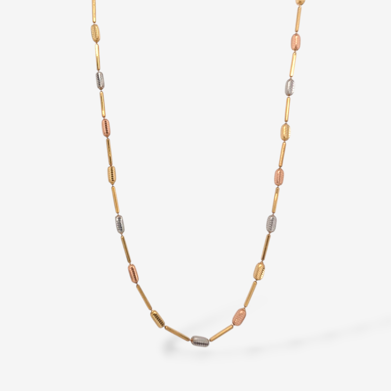 Cadena (43.5 cm) c/ Tubos & Barriles Diamantados c/ Cierre Spring - Oro Tres Tonos 18Kts