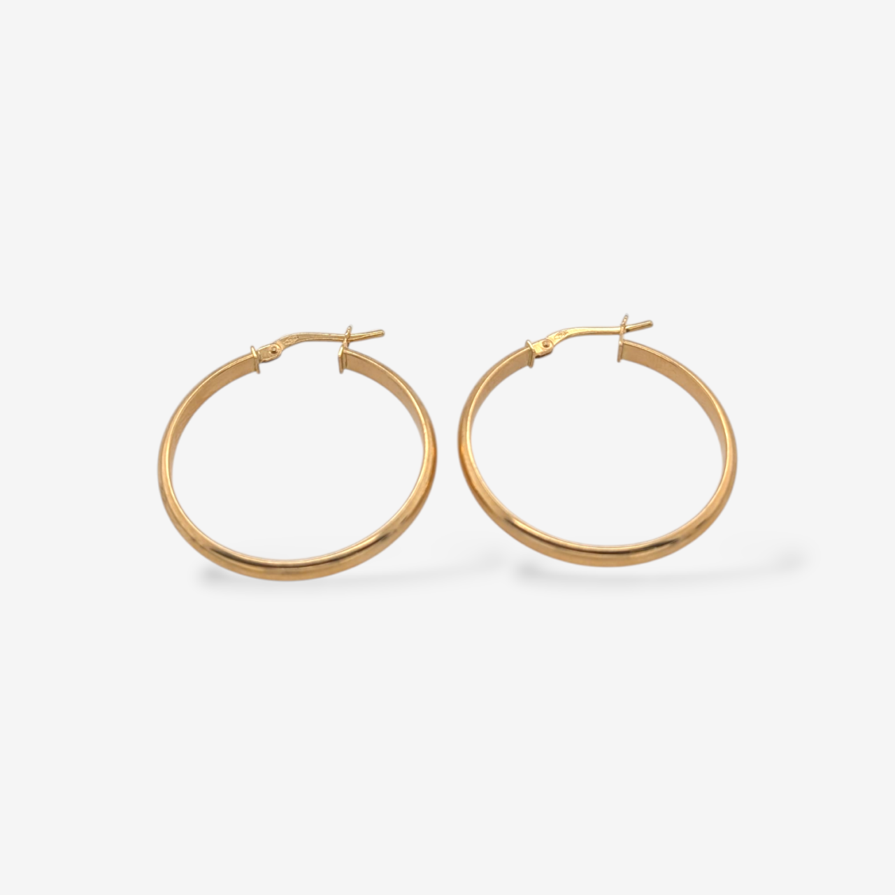 Zarcillos (28 mm) Argollas 1/2 Cana Light (3 mm) - Oro Amarillo 18Kts