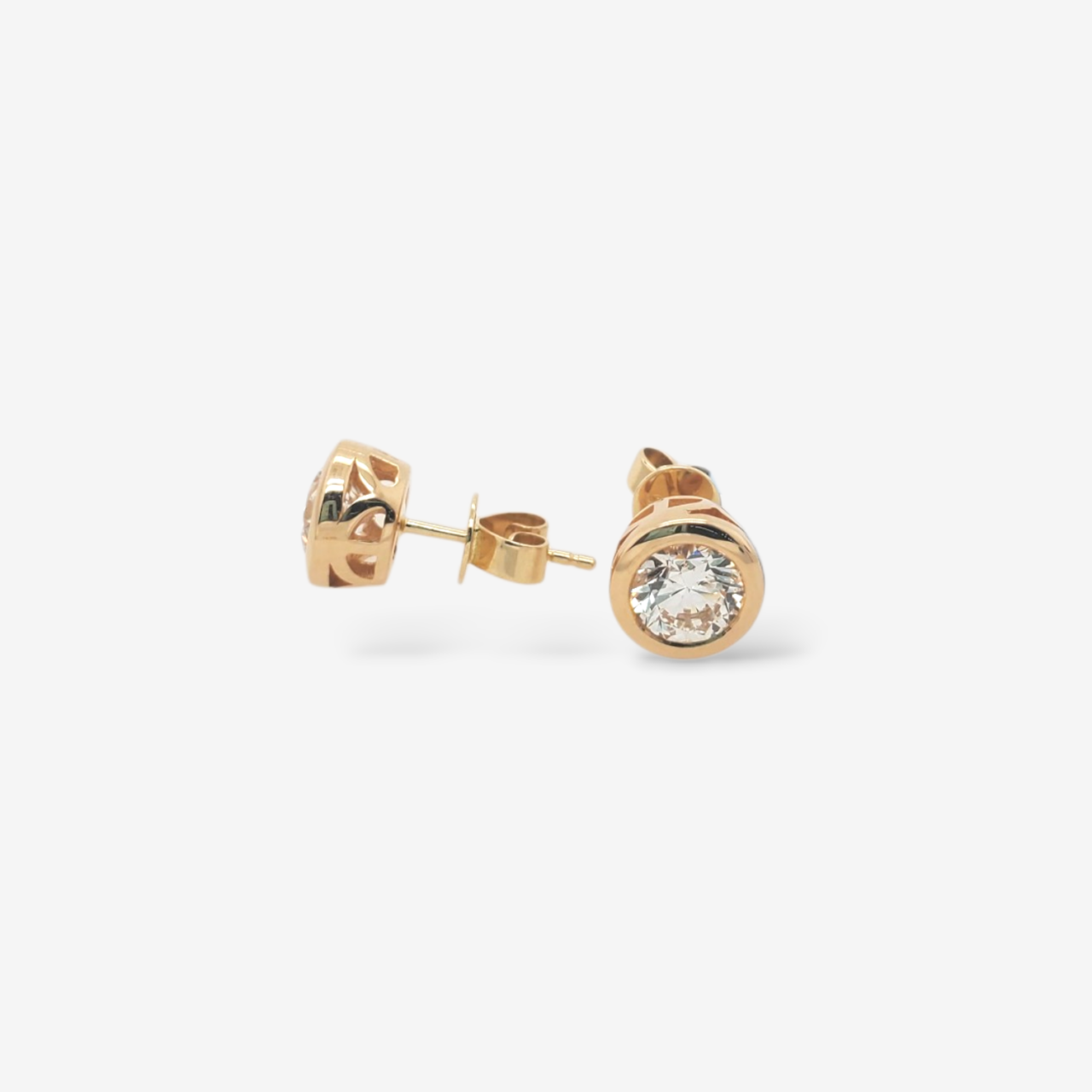 Zarcillos (1.54 Ct) Post Studs Diamantes Labgrown Biselados (8 mm) - Oro Amarillo 14Kts