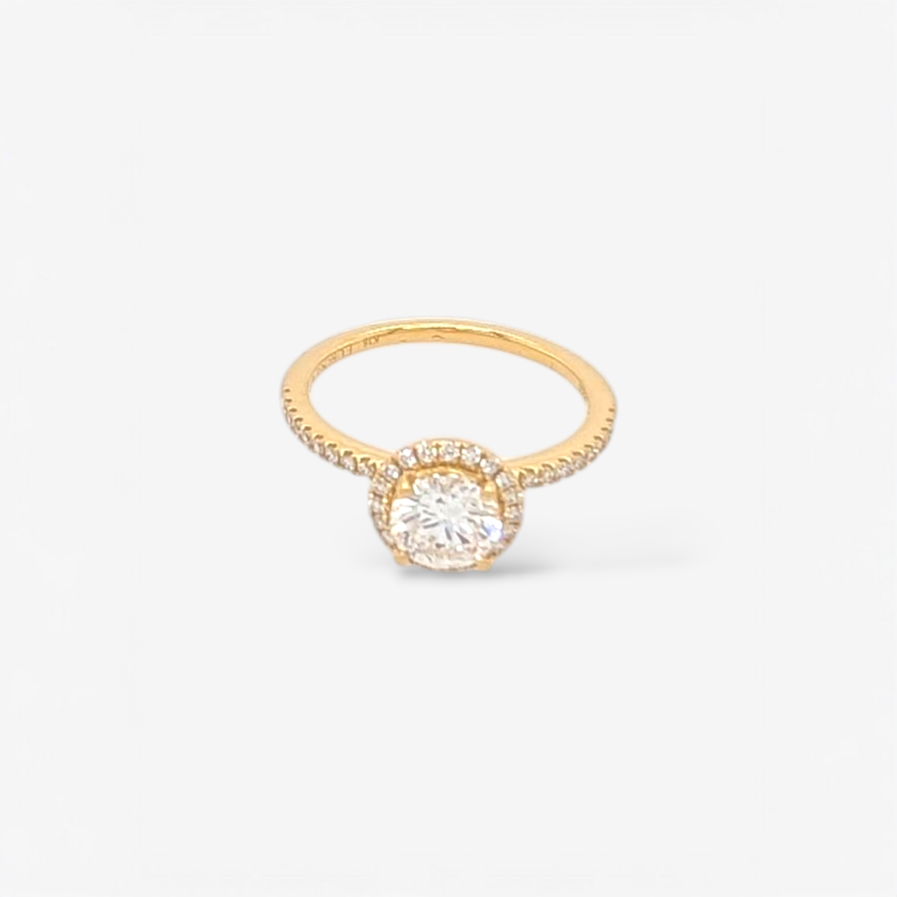 Anillo (0.75 Ct) Compromiso Diamante Redondo Labgrown c/ Halo & Aro de Diamantes (0.20 Ct) - Oro Amarillo 18Kts